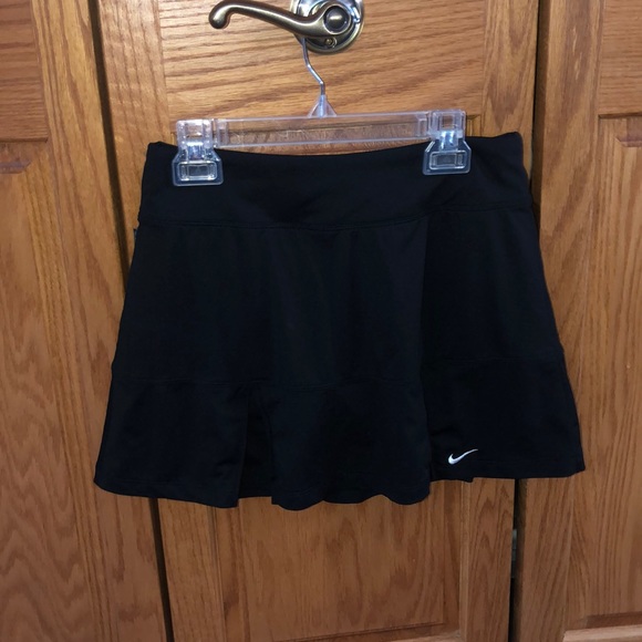 Nike Dresses & Skirts - Nike tennis Skirt